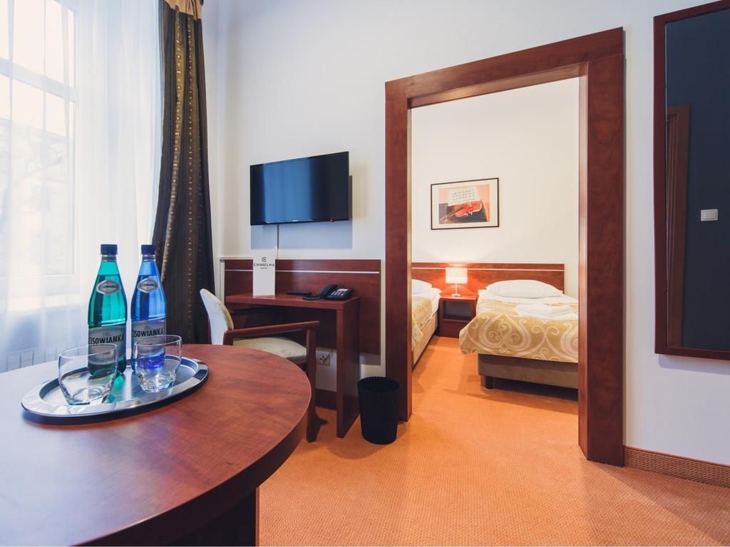 Hotel Chmielna ורשה חדר תמונה